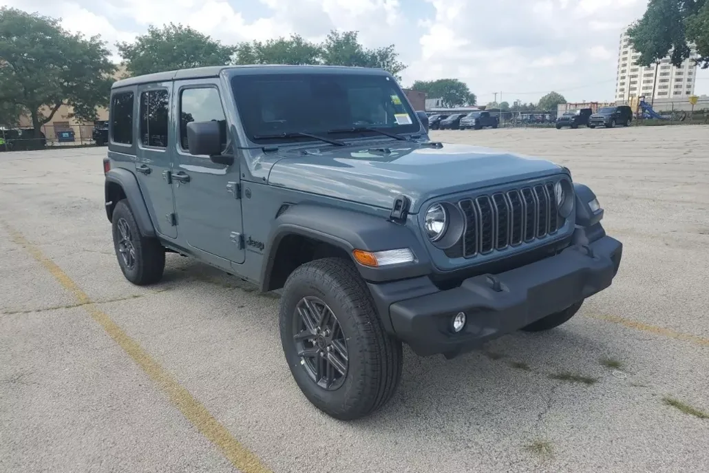 2025 Jeep Wrangler photo 1