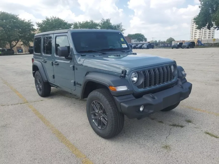 2025 Jeep Wrangler photo 1