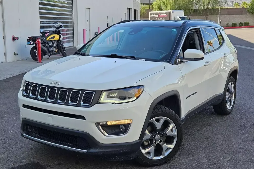 2018 Jeep Compass Limited photo 1