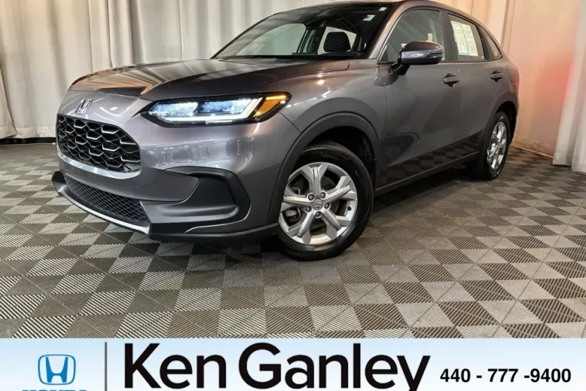 2023 Honda HR-V LX photo 1