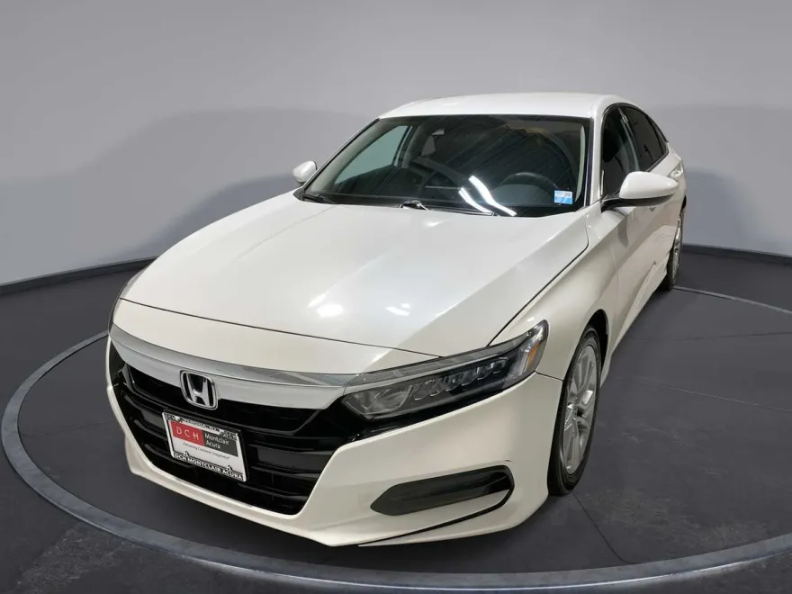 2018 Honda Accord LX 1.5T photo 1