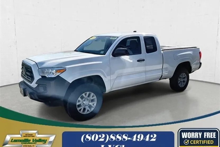 2019 Toyota Tacoma SR5 photo 1