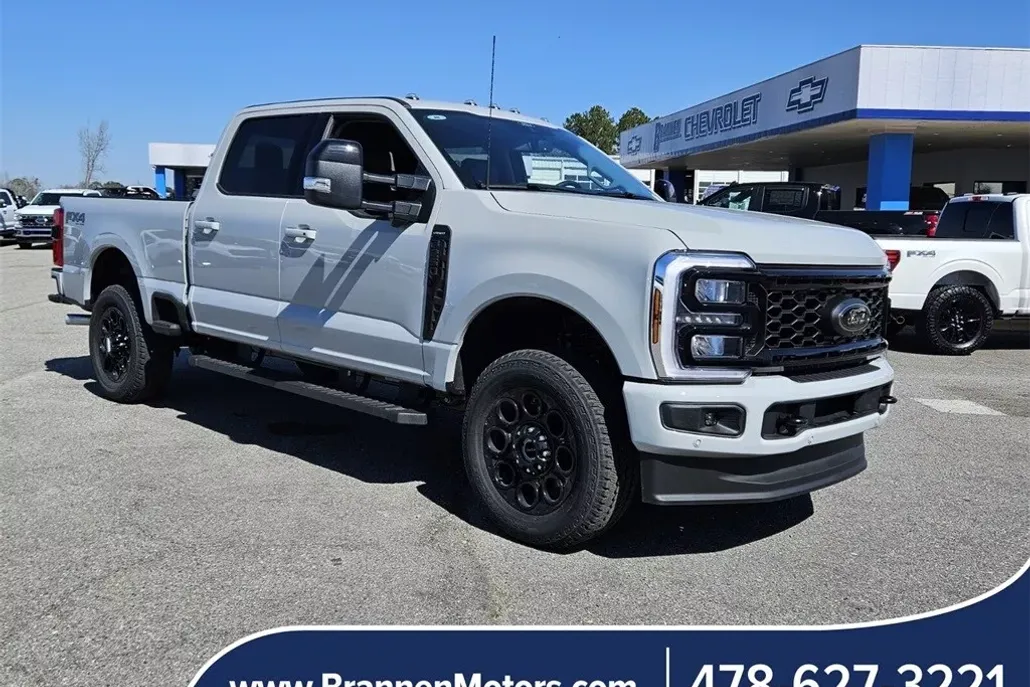 2025 Ford F-250 photo 1