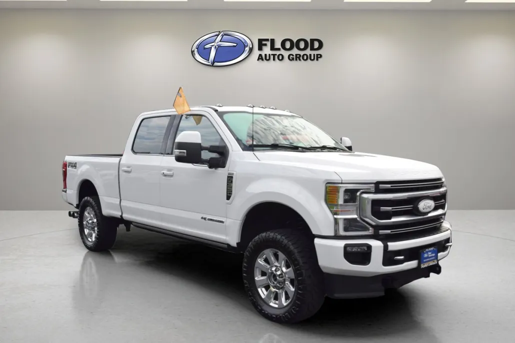 2022 Ford F-350 Platinum photo 1