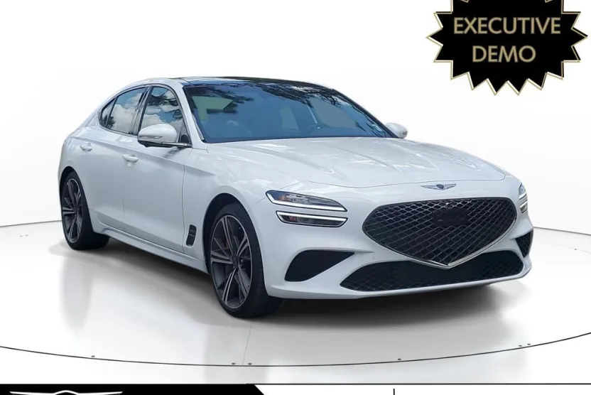 2024 Genesis G70 3.3T Sport Prestige photo 1