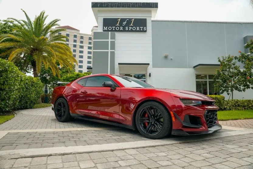 2021 Chevrolet Camaro Coupe ZL1 photo 1