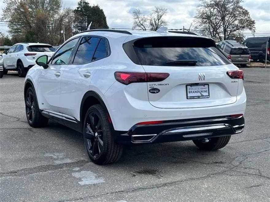 2025 Buick Envision Sport Touring photo 1