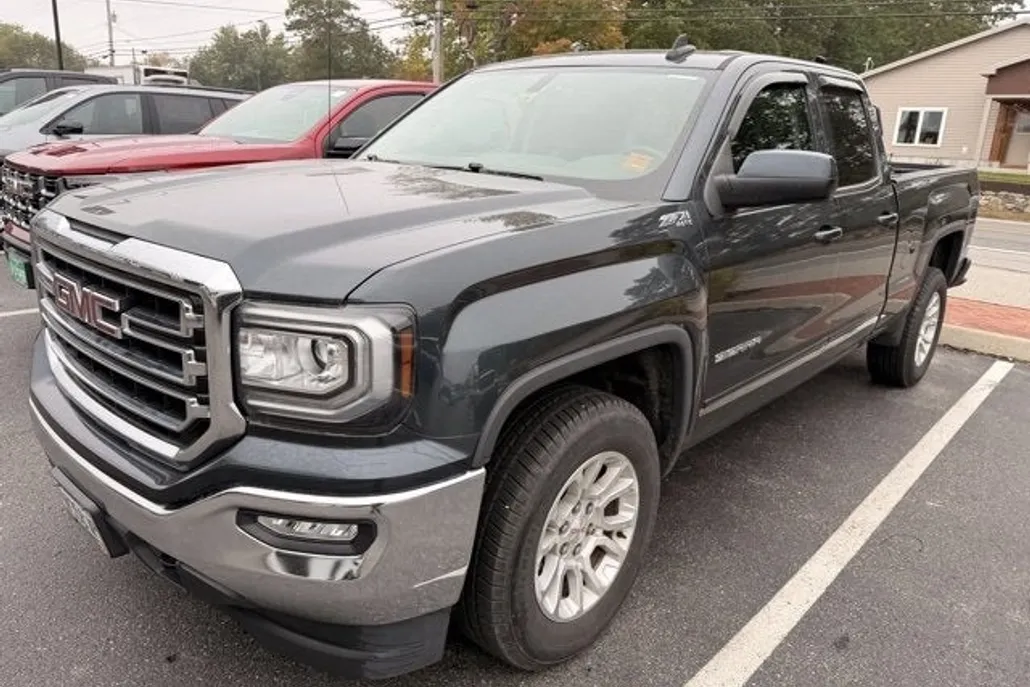 2018 Gmc Sierra SLE photo 1
