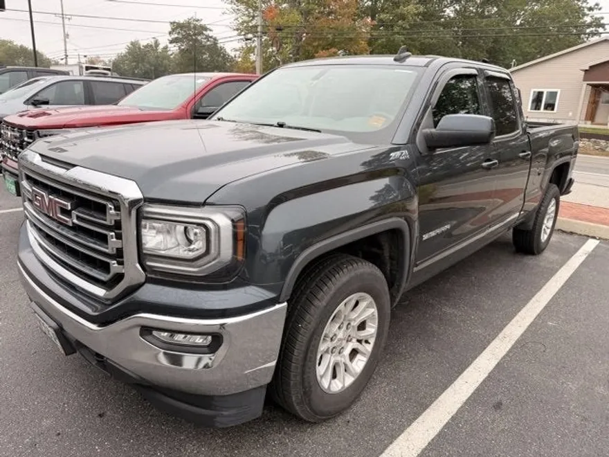 2018 Gmc Sierra SLE photo 1