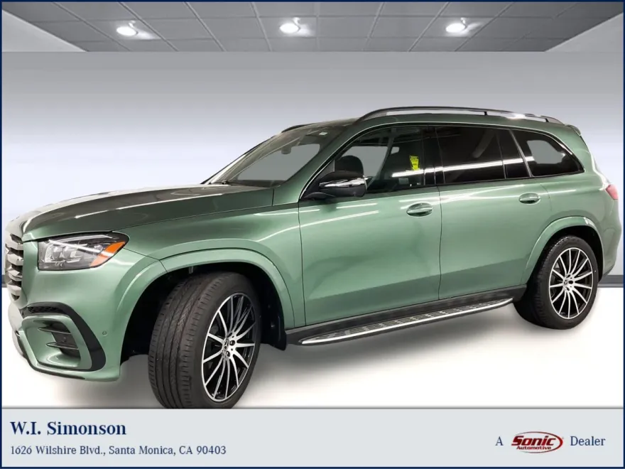 2025 Mercedes Benz GLS 580 4MATIC photo 1