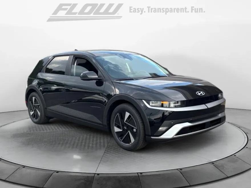 2025 Hyundai Ioniq 5 SE photo 1