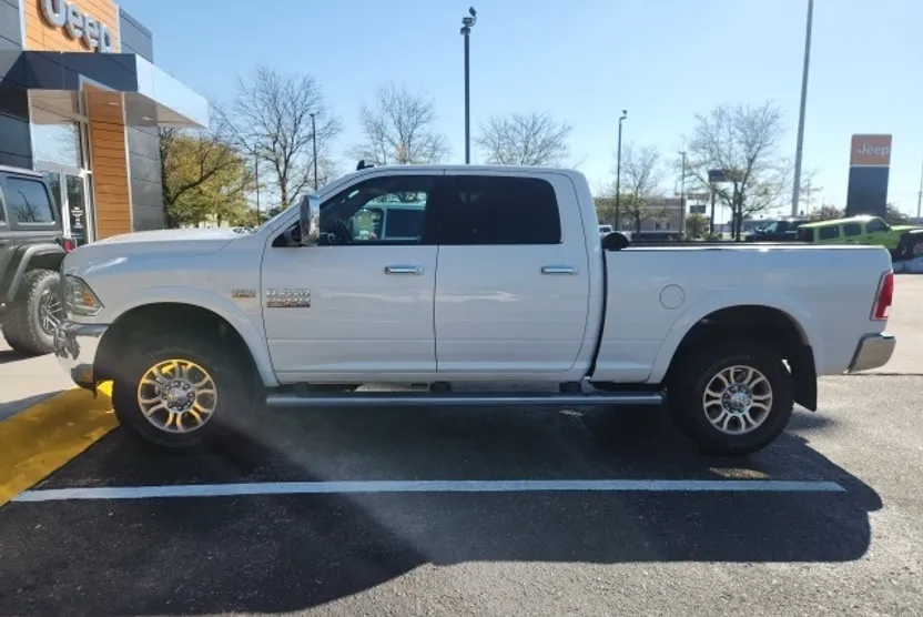 2015 Ram 2500 Laramie photo 1