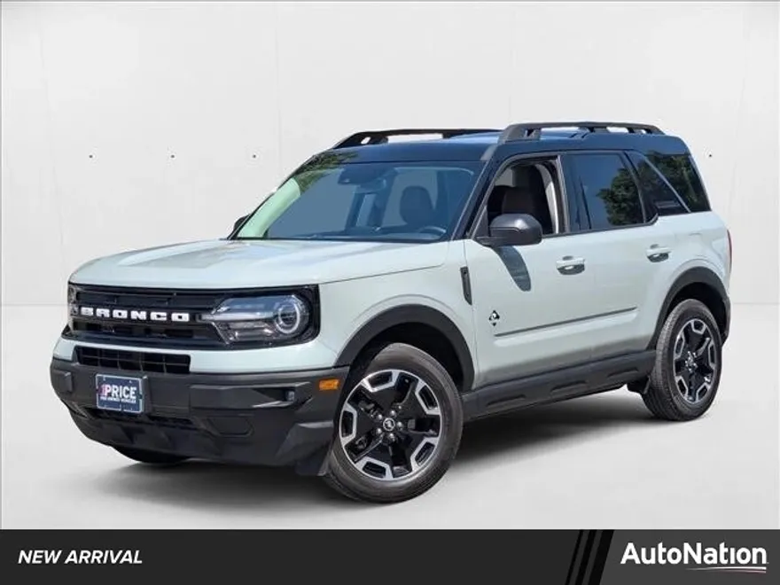 2023 Ford Bronco Sport Outer Banks photo 1