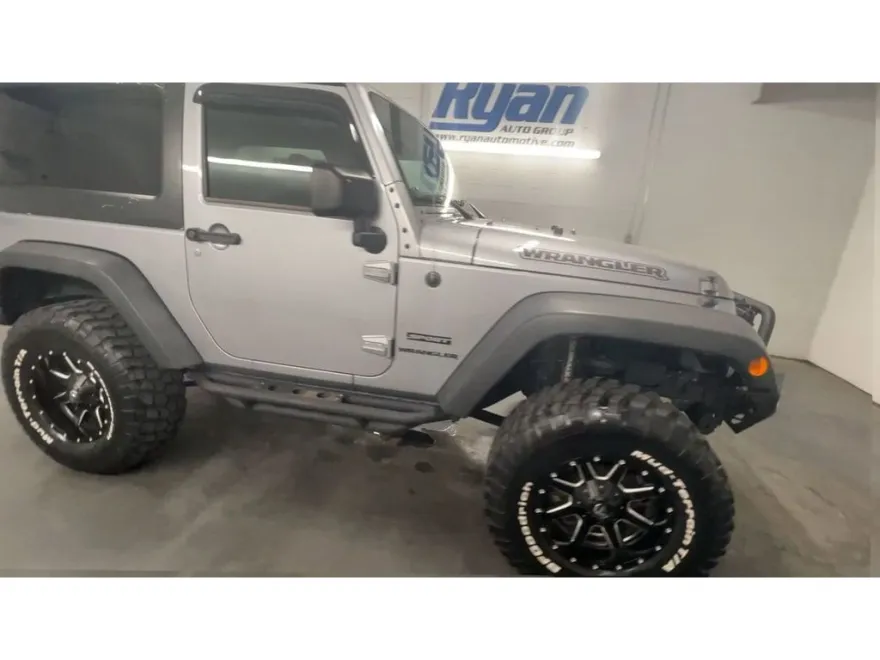 2016 Jeep Wrangler Sport photo 1