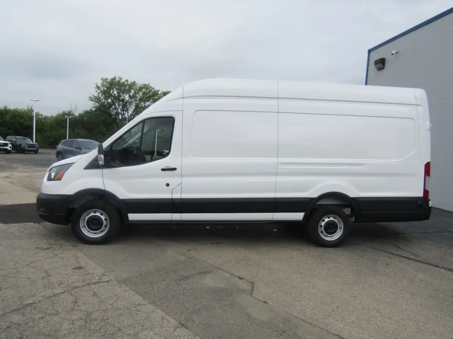 2025 Ford Transit Cargo Van photo 1
