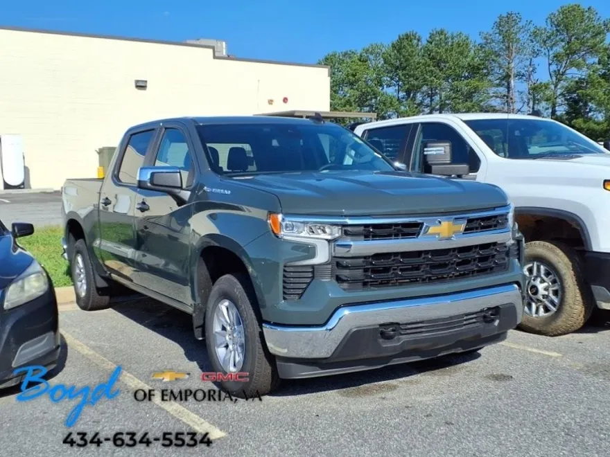 2025 Chevrolet Silverado 1500 LT photo 1