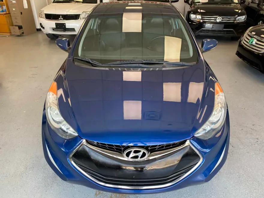 2013 Hyundai Elantra Coupe SE photo 1