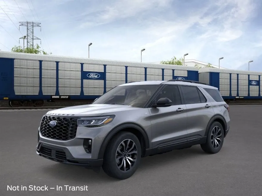 2025 Ford Explorer ST-Line photo 1