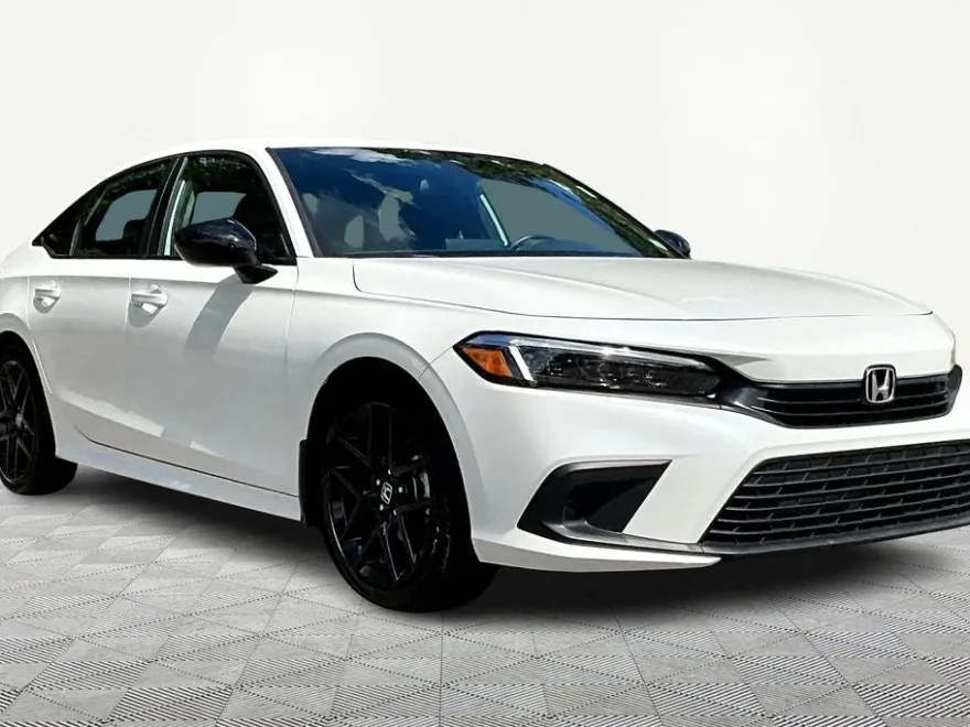 2024 Honda Civic Sport photo 1