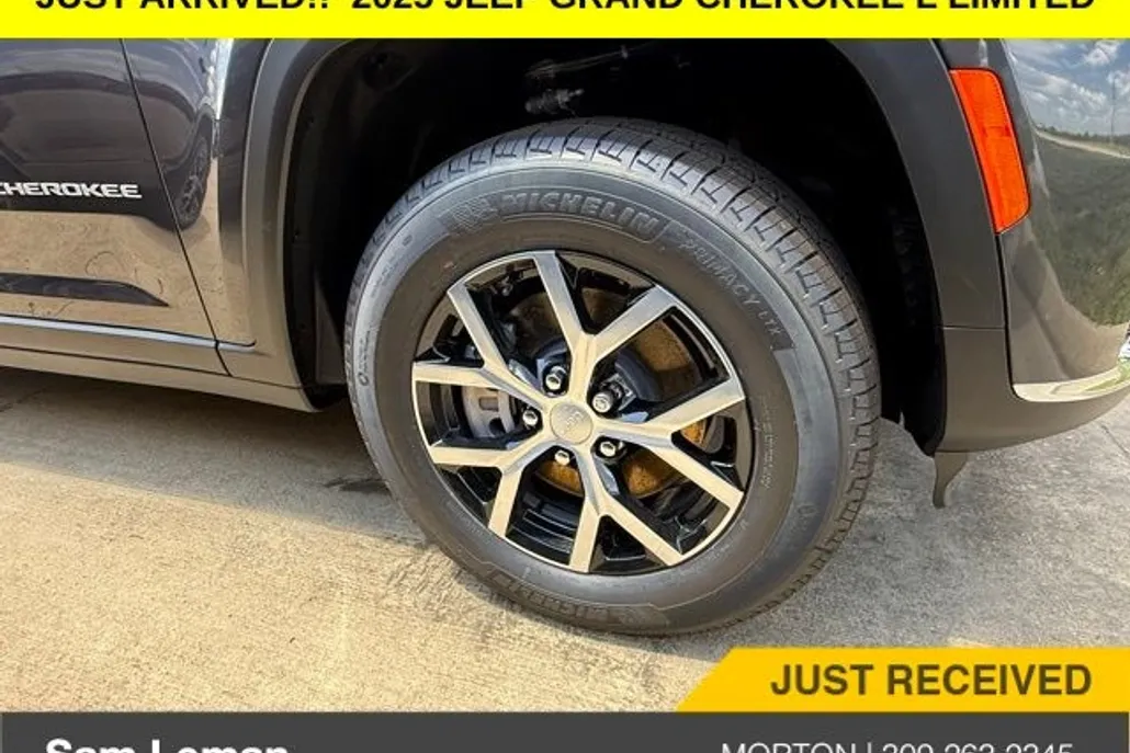 2025 Jeep Grand Cherokee Limited photo 1