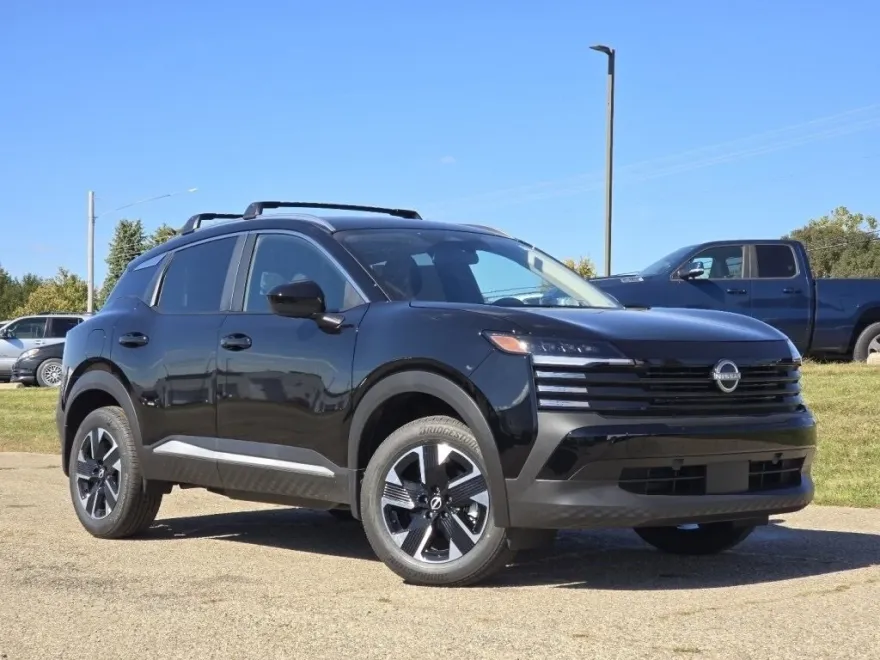 2026 Nissan Kicks SV photo 1