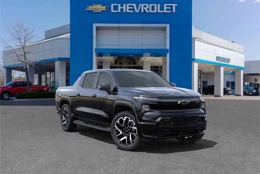 2024 Chevrolet Silverado EV RST photo 1