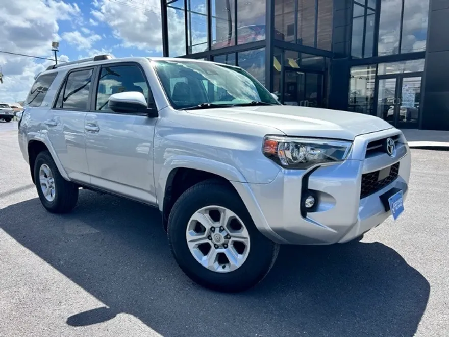 2021 Toyota 4Runner SR5 photo 1