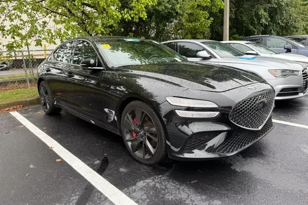 2023 Genesis G70 3.3T photo 1