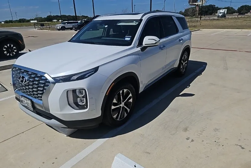 2020 Hyundai Palisade SEL photo 1