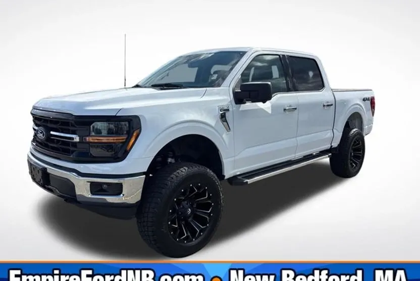 2024 Ford F-150 XLT photo 1