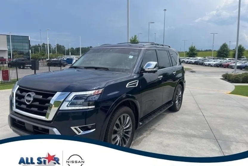 2023 Nissan Armada Platinum photo 1