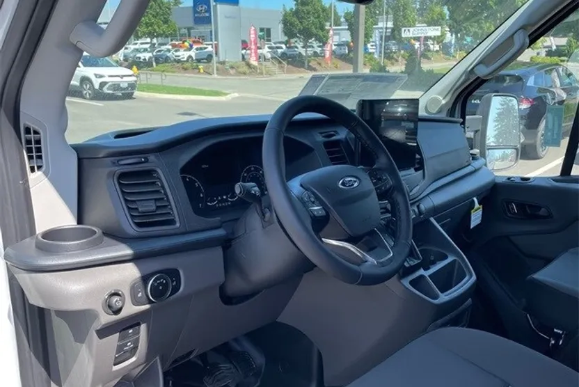 2025 Ford Transit photo 1