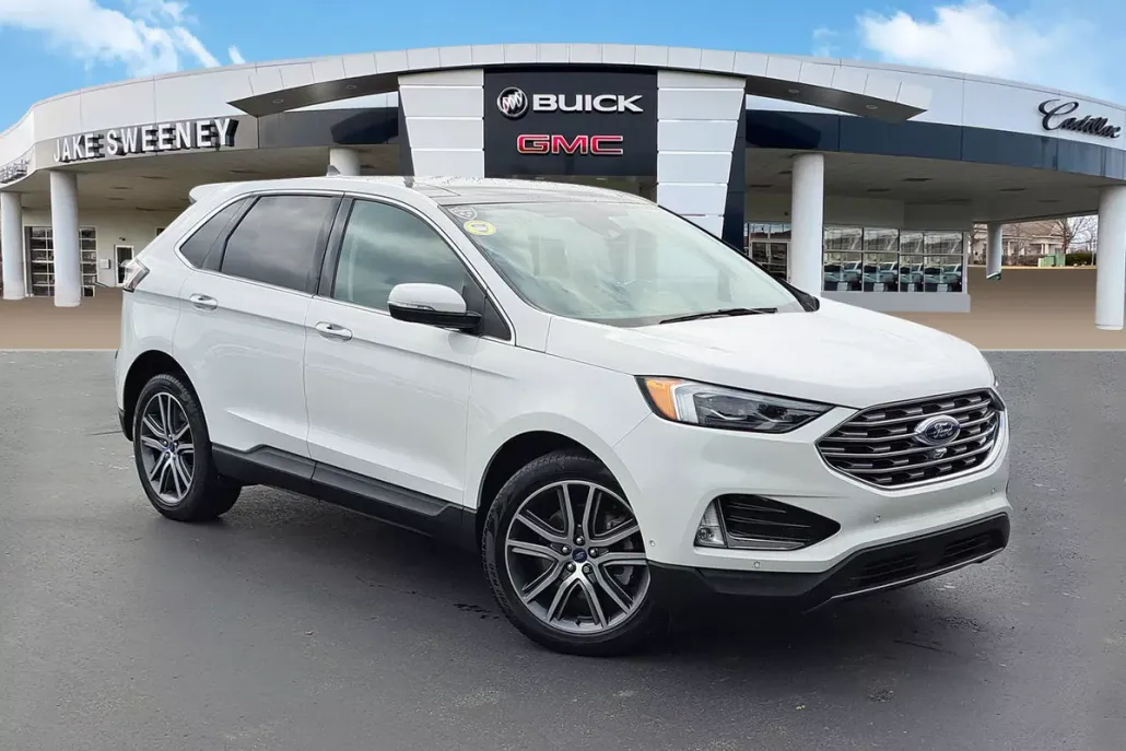 2021 Ford Edge Titanium photo 1