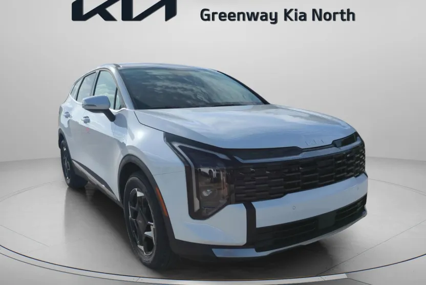 2026 Kia Sportage EX photo 1