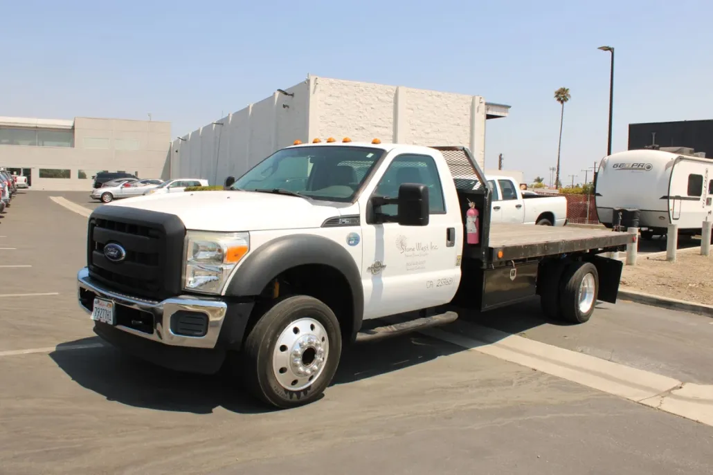 2012 Ford F-550 photo 1