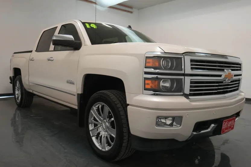 2014 Chevrolet Silverado 1500 High Country photo 1