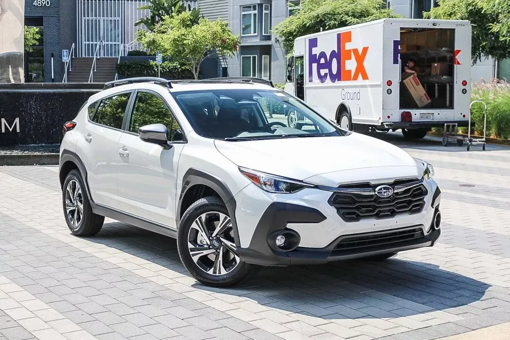 2025 Subaru Crosstrek Premium photo 1