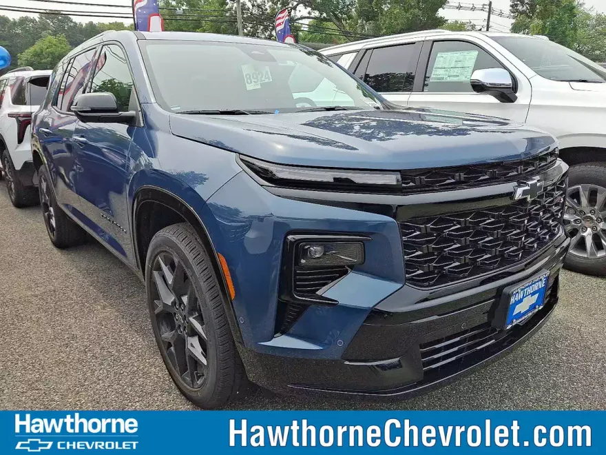 2026 Chevrolet Traverse RS photo 1