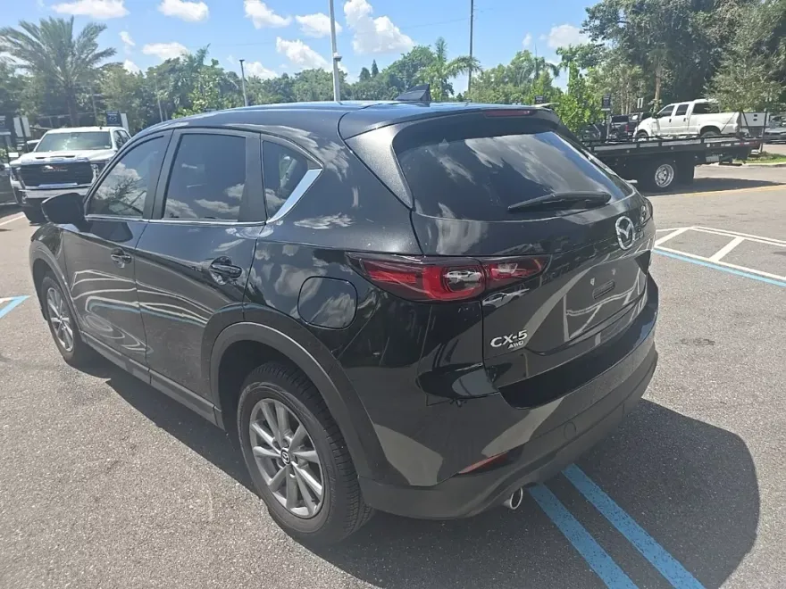 2023 Mazda CX-5 2.5 S Preferred photo 1