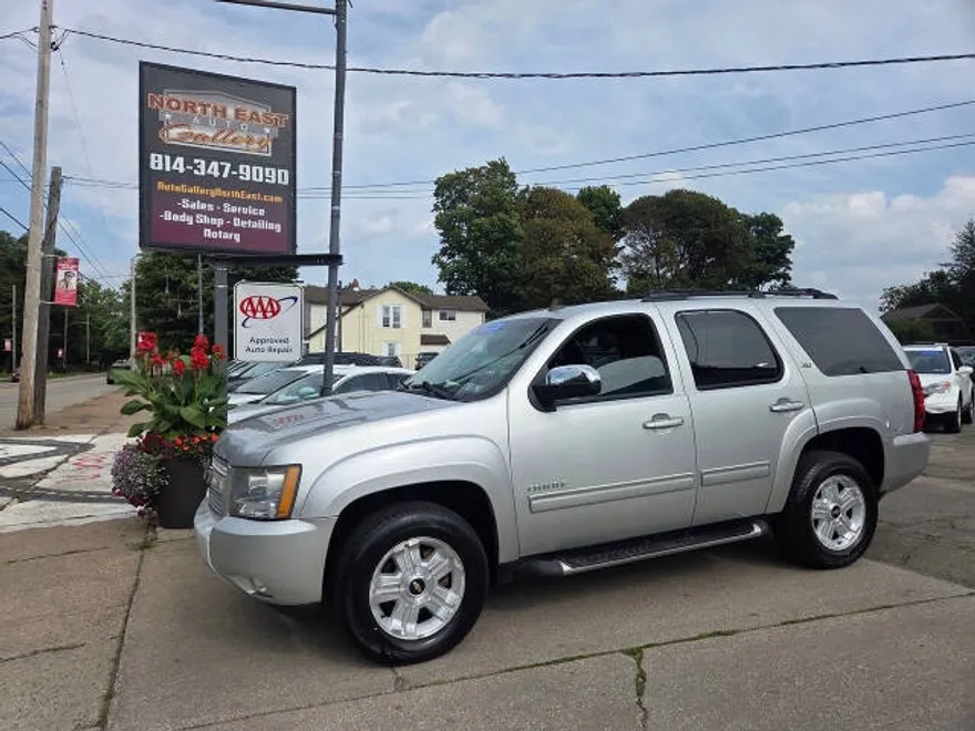 2011 Chevrolet Tahoe LT photo 1