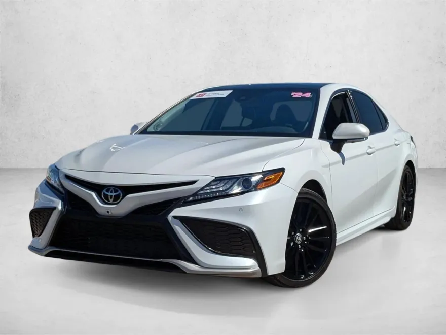 2024 Toyota Camry XSE V6 photo 1