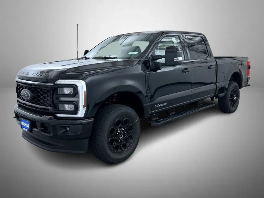2025 Ford F-250 photo 1