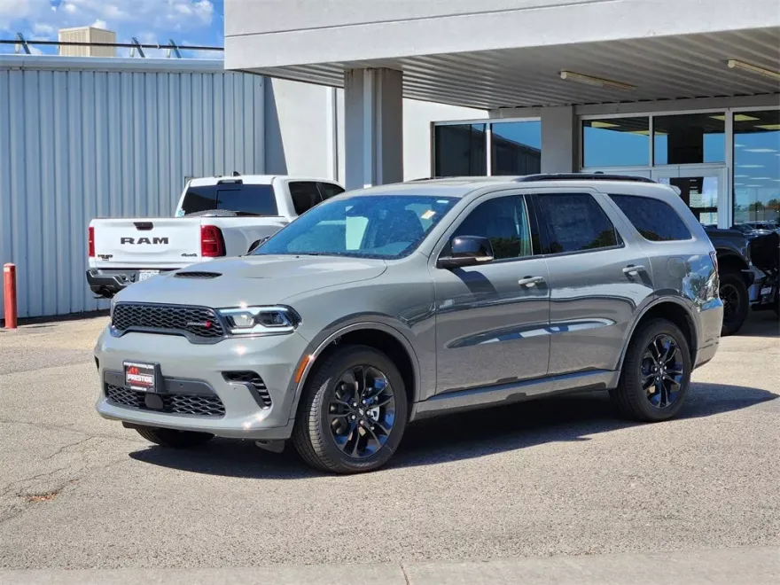 2025 Dodge Durango GT Plus photo 1