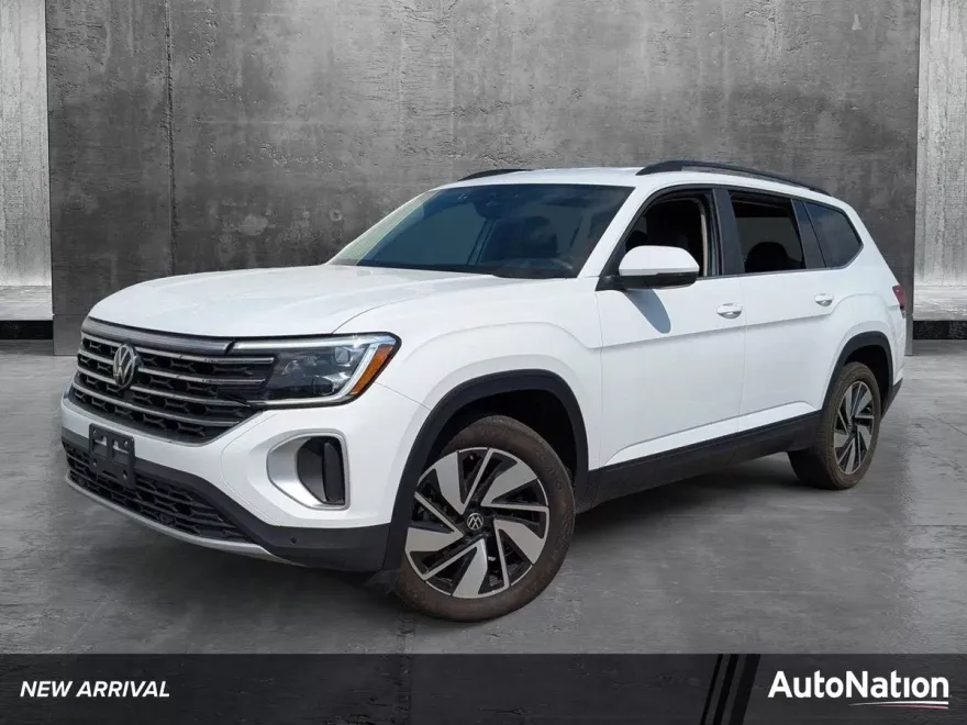 2024 Volkswagen Atlas SE Technology photo 1