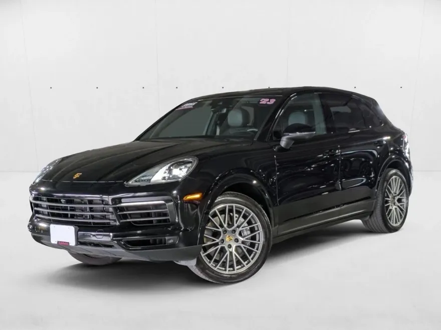 2023 Porsche Cayenne Platinum Edition photo 1