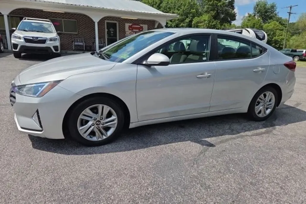 2019 Hyundai Elantra SEL Value Edition Limited photo 1