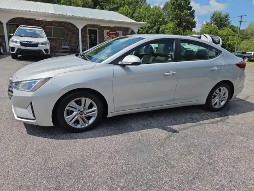 2019 Hyundai Elantra SEL Value Edition Limited photo 1