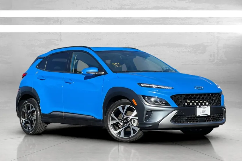 2022 Hyundai Kona Limited photo 1