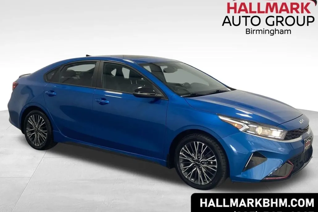 2023 Kia Forte GT-Line photo 1