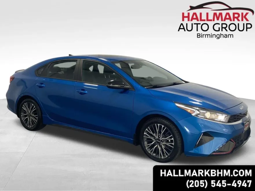 2023 Kia Forte GT-Line photo 1